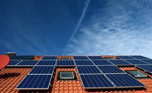 Skaffa solpaneler för bättre ekonomi